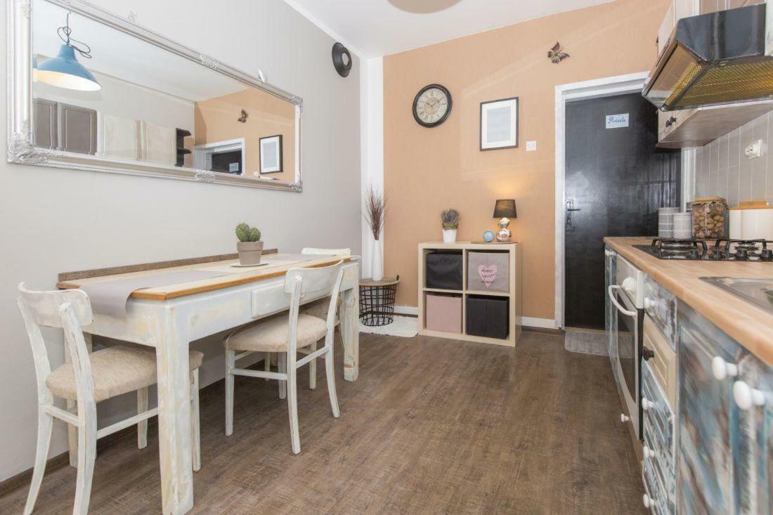 Apartments With Wifi Rabac, Labin - 17261 Kültér fotó